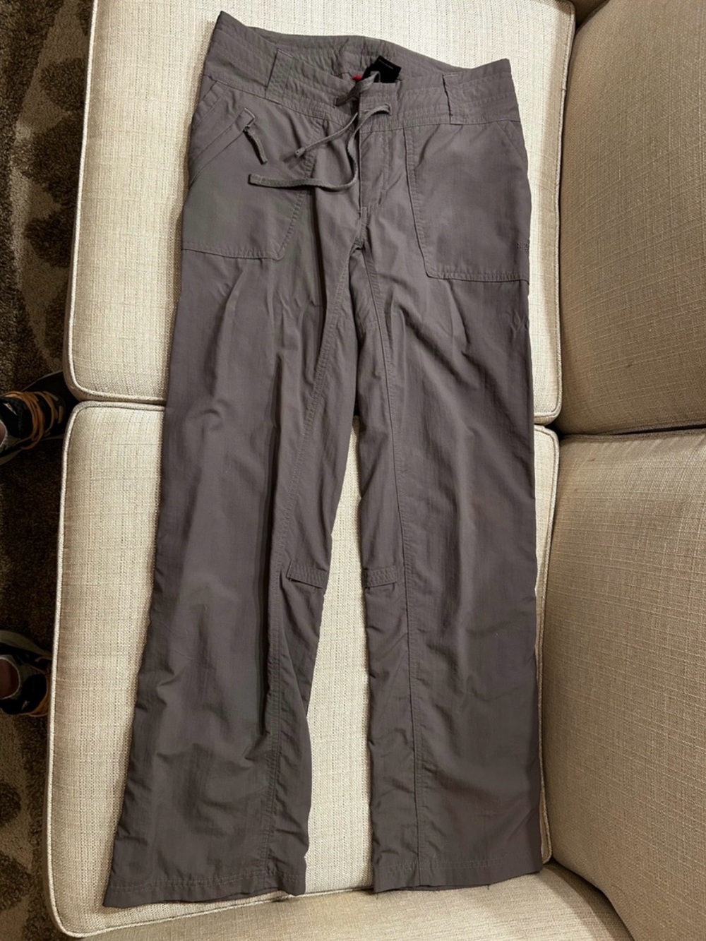 The North Face Straight-Leg Drawstring Pants in Charcoal Gray